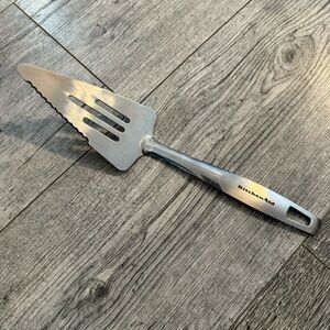 Kitchen aid pie spatula stainless steel